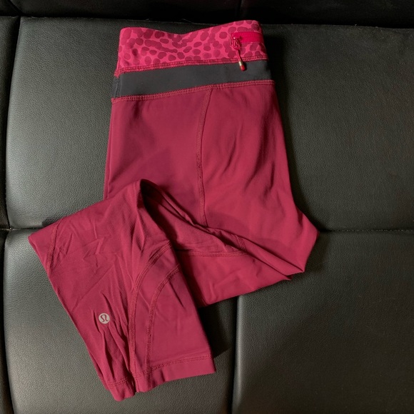 Run Inspire Crop II (Mesh), Size 8 - Picture 2 of 8